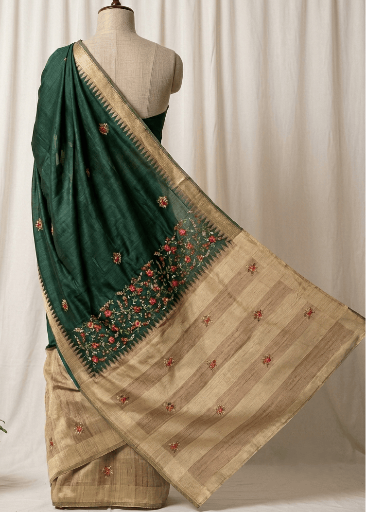 A Bottle green colour Boolian Kantha with beige colour pallu with Floral Embroidery